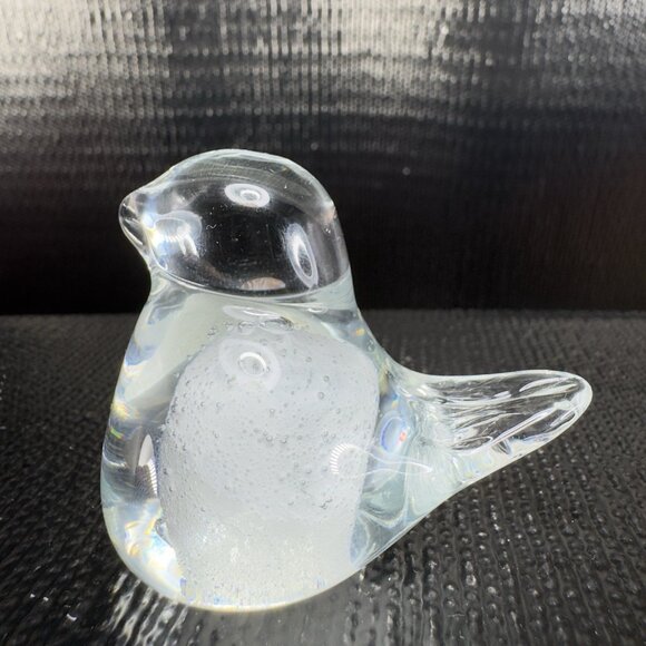 Hand Blown Small Bird Figurine Clear White Center With Bubbles Glass Figure VTG - Picture 9 of 10